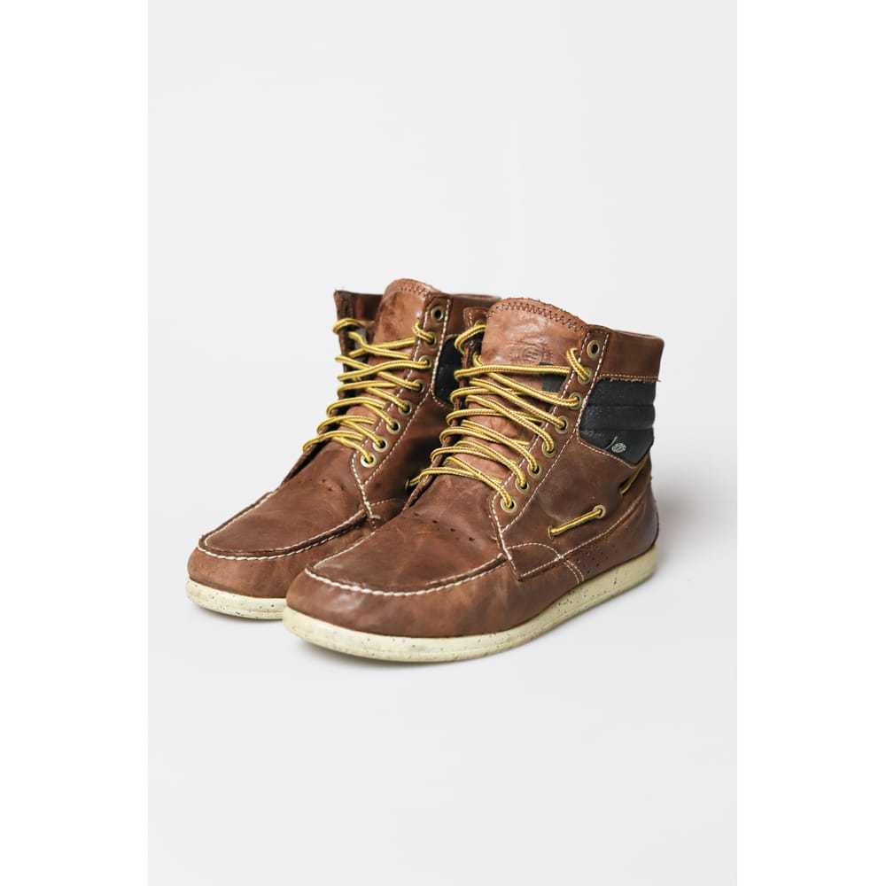 Element Leather lace ups - image 5