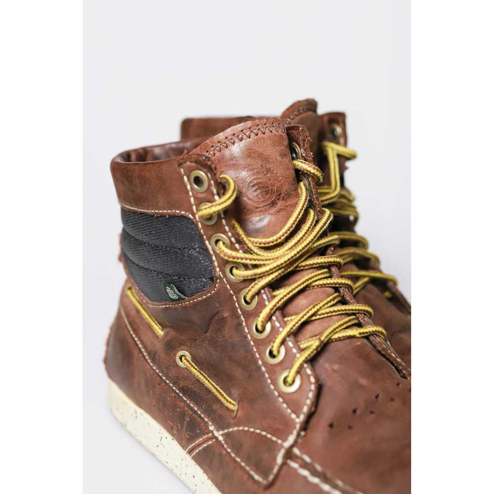 Element Leather lace ups - image 7