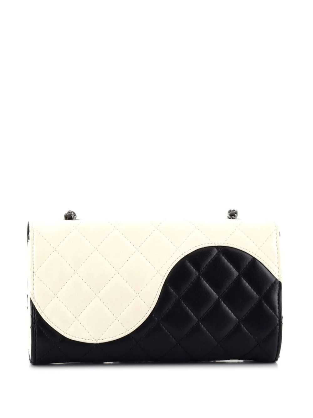 CHANEL Pre-Owned 2016 Yin Yang wallet-on-chain - … - image 2