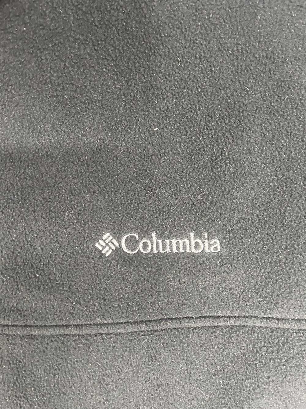 Columbia × Streetwear × Vintage Crazy Y2K Essenti… - image 2