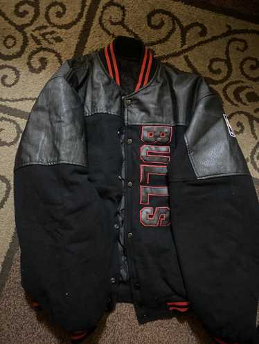 Vintage chicago bulls varsity - Gem Vintage chicago bulls varsity - Gem