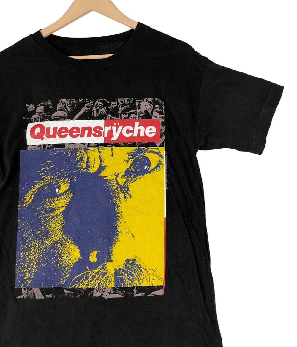 Band Tees × Rock T Shirt × Vintage Vintage Queens… - image 7