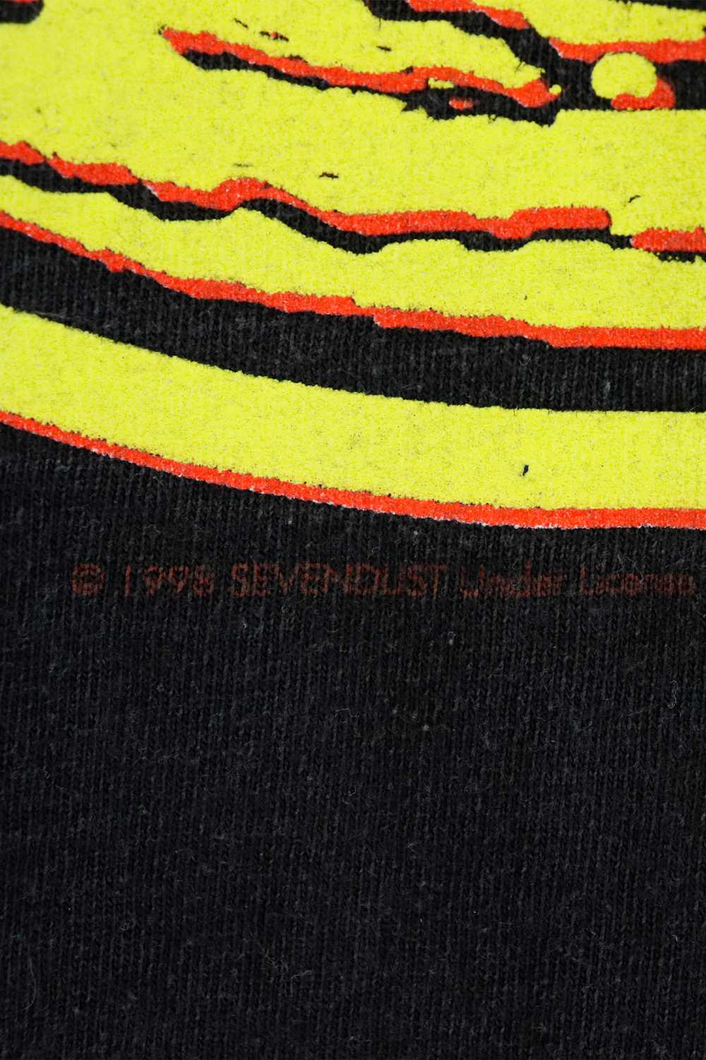 Vintage Sevendust Band T Shirt Sz XL - image 4