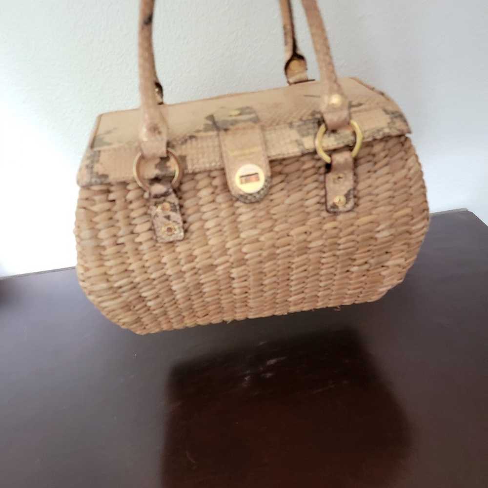 Vintage Kate Spade Gold women's basket tote purse - image 5