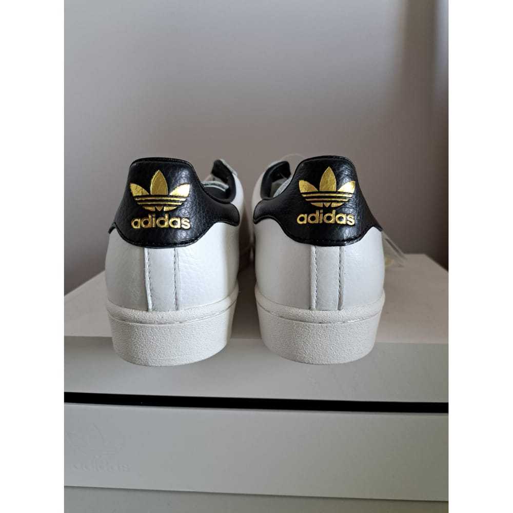 Adidas Superstar leather low trainers - image 4