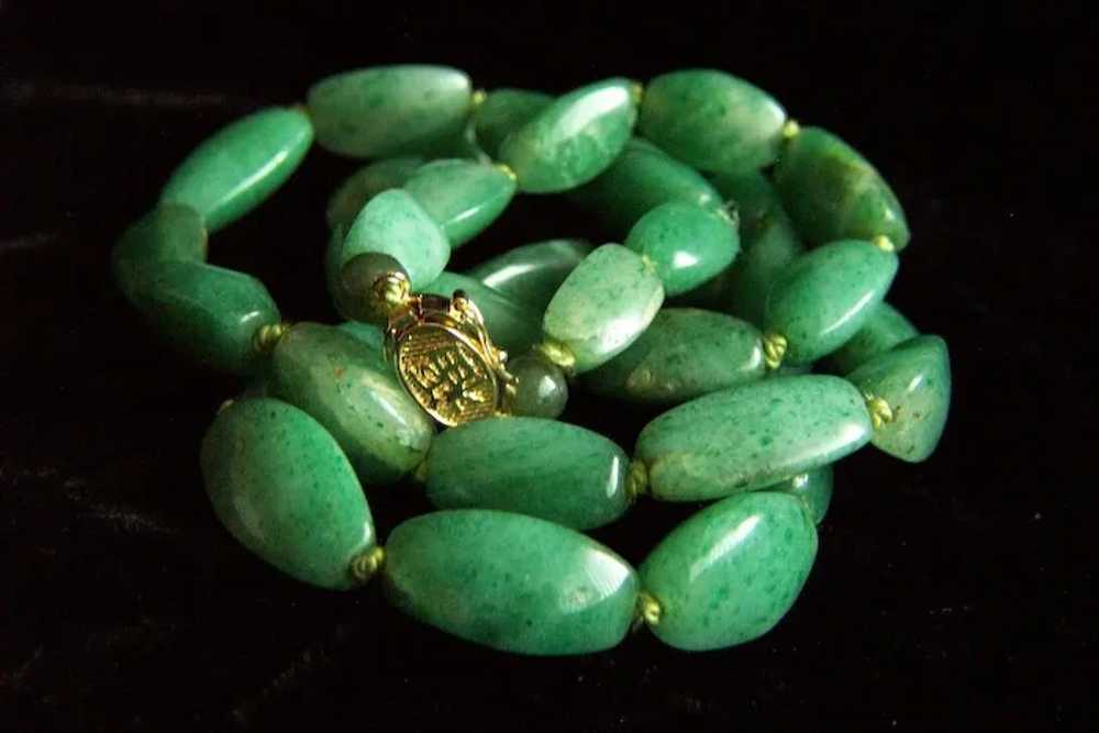 Amazing estate vintage jade green aventurine neck… - image 9