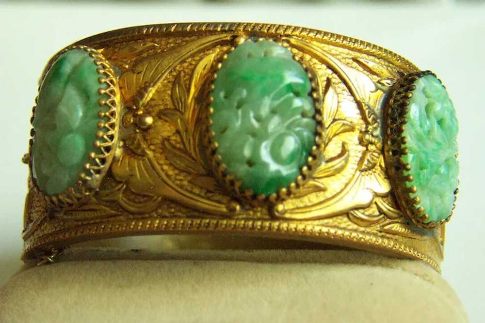 Stunning Vintage Chinese Gold Gilt Carved Jadeite… - image 7