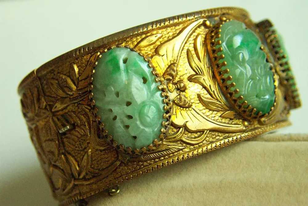 Stunning Vintage Chinese Gold Gilt Carved Jadeite… - image 8