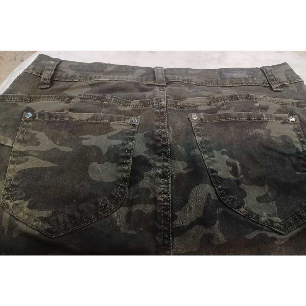 Streetwear Harmony & Havoc Women's Camo Pants Pet… - image 3