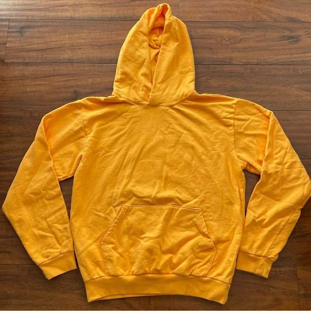 Sporty & Rich SPORTY & RICH YELLOW HOODIE SZ MEDI… - image 1