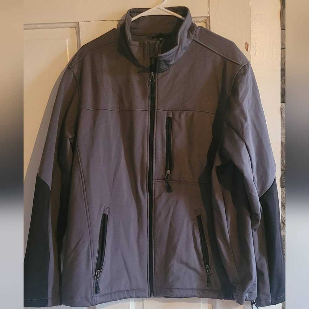 Unbrnd Men's Swiss Tech jacket, size XL - image 1