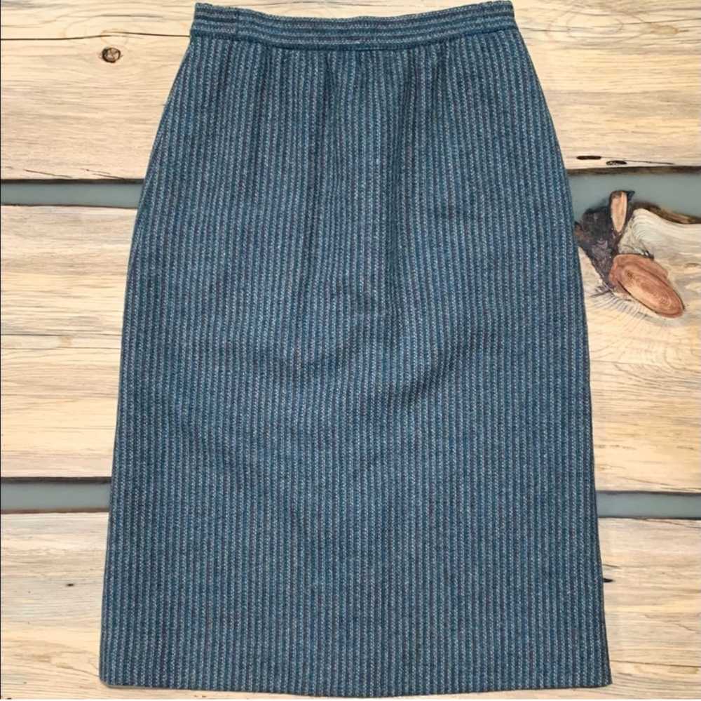 Vintage Vintage Saville Petites Wool A-line Skirt - image 1