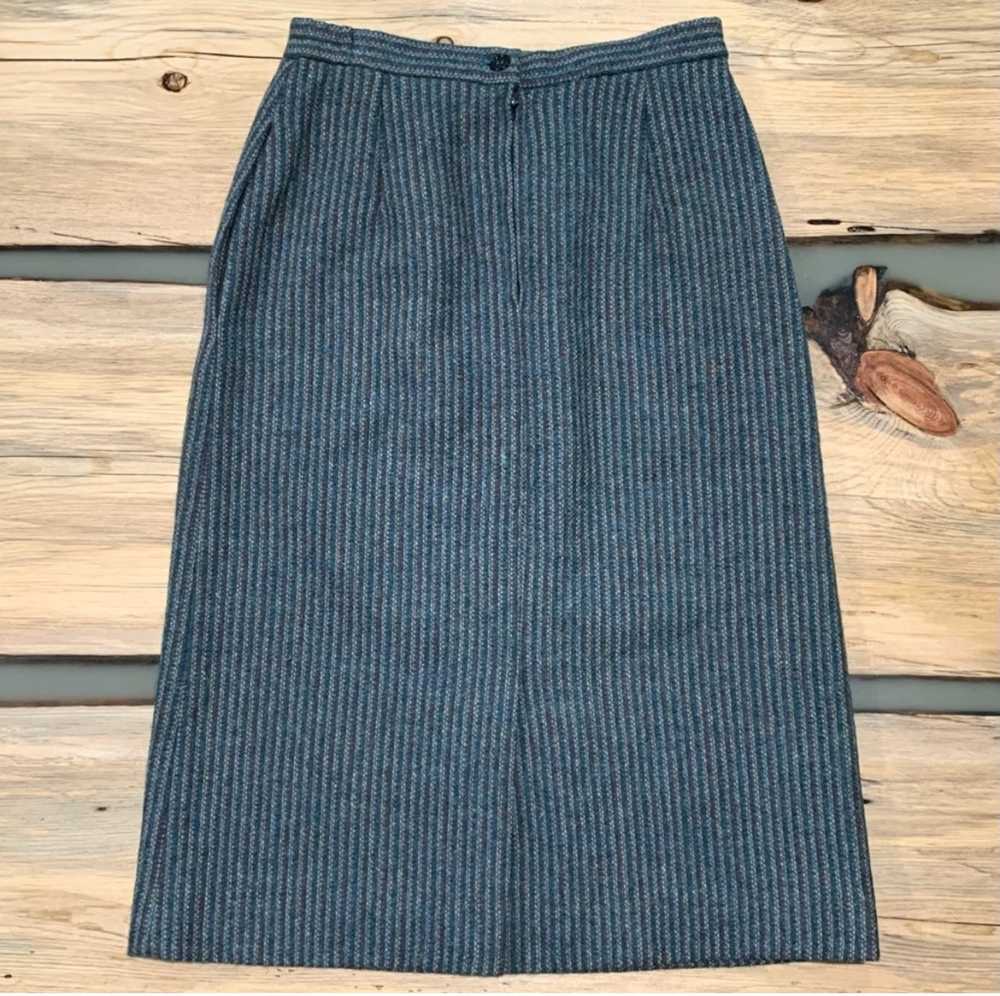 Vintage Vintage Saville Petites Wool A-line Skirt - image 2