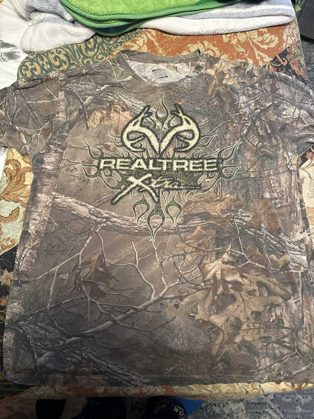 Realtree Vintage Real Tree Camo Tee - image 1