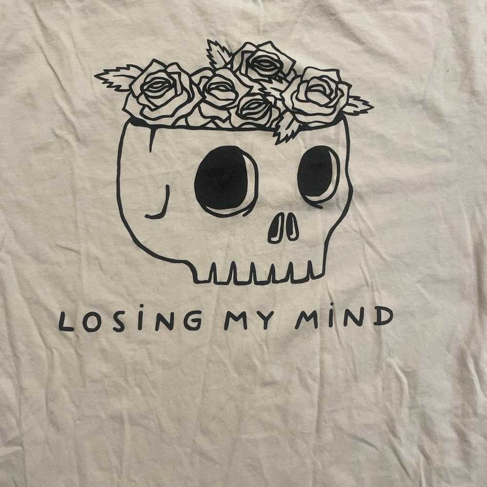 Medium losing my mind skull H&M shirt tan - image 1