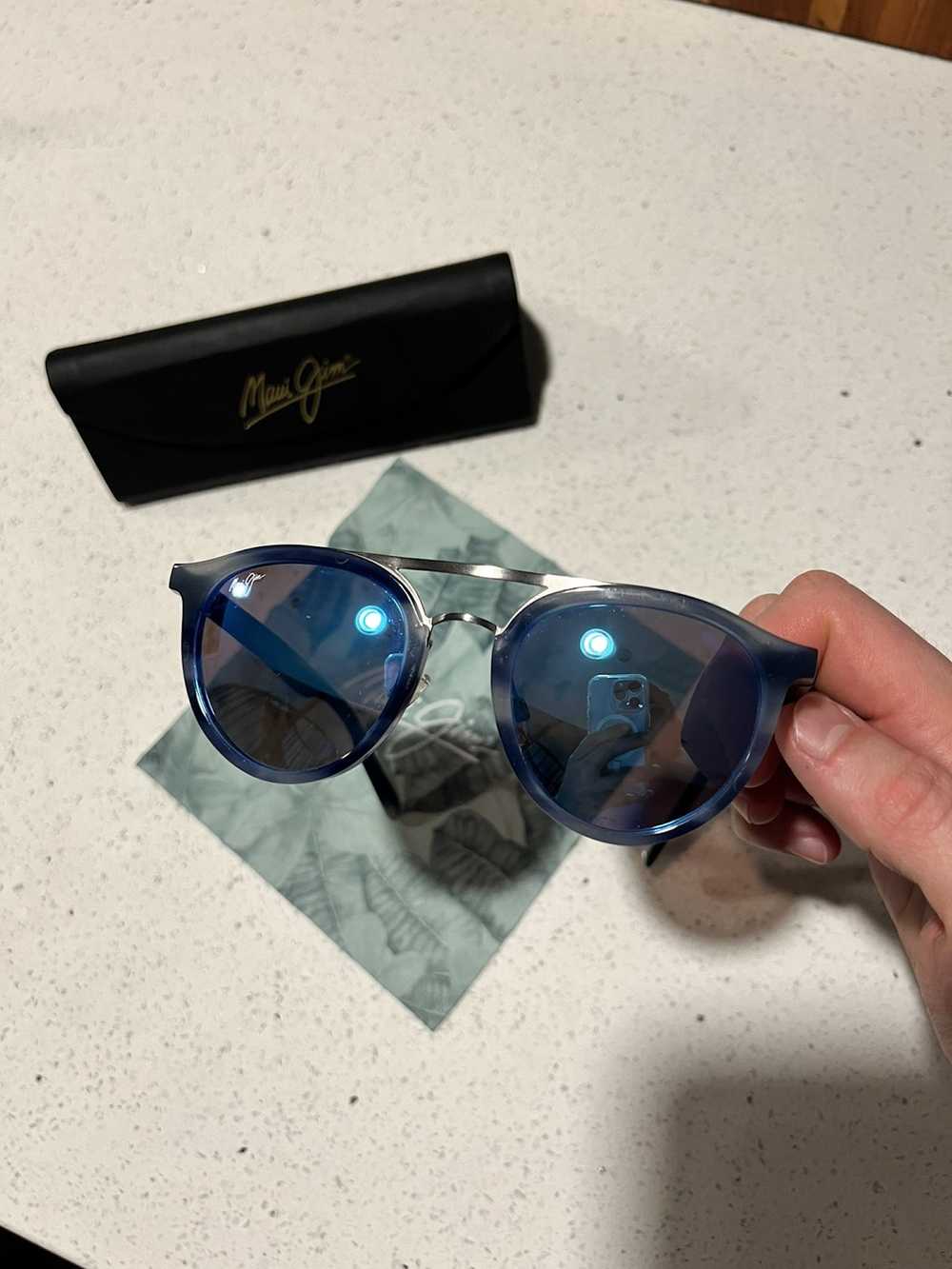 Maui Jim Maui Jim Sunglasses -Blue Frame Blue Len… - image 4