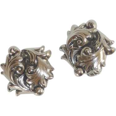 Silver Tone Leaf Clip On Earrings - image 1