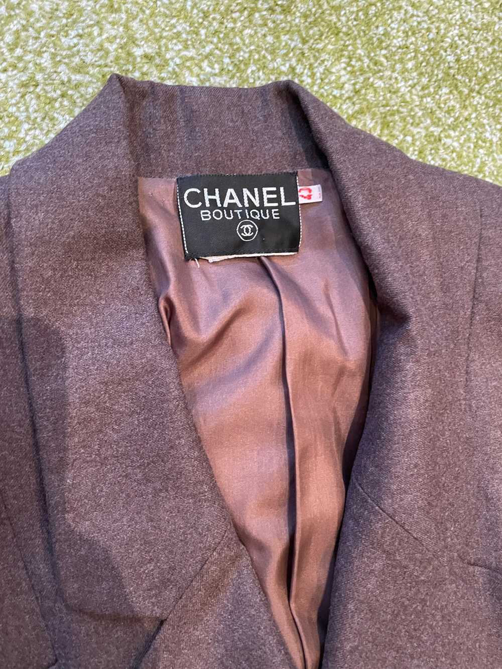 Chanel Brown Wool Suit (Size 8) - image 4