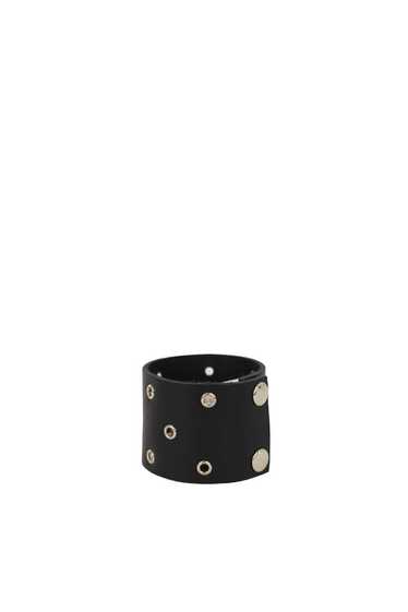 Circular Clothing Bracelet en cuir Agl noir.