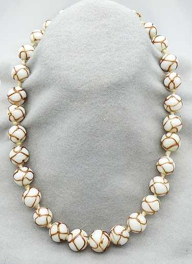 Ventian White Pizzo Glass Beads Necklace