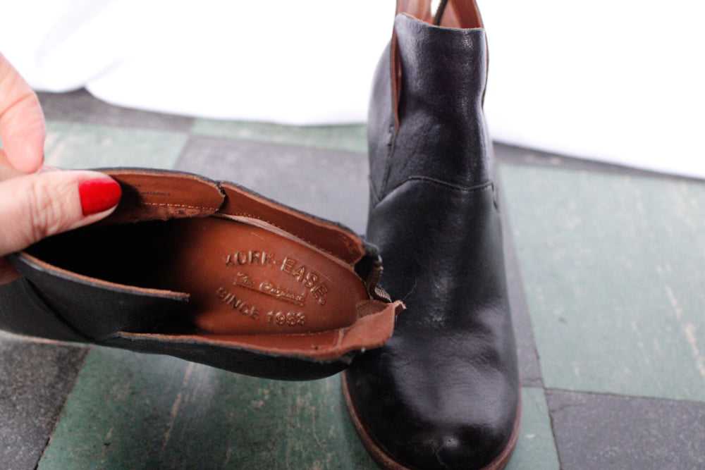 Vintage inspired KORK-EASE Black Leather Ankle Bo… - image 4