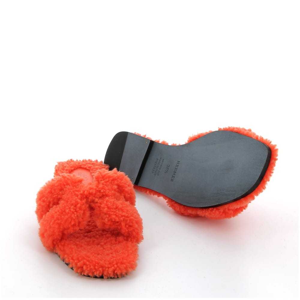 Hermès Oran shearling sandals - image 5