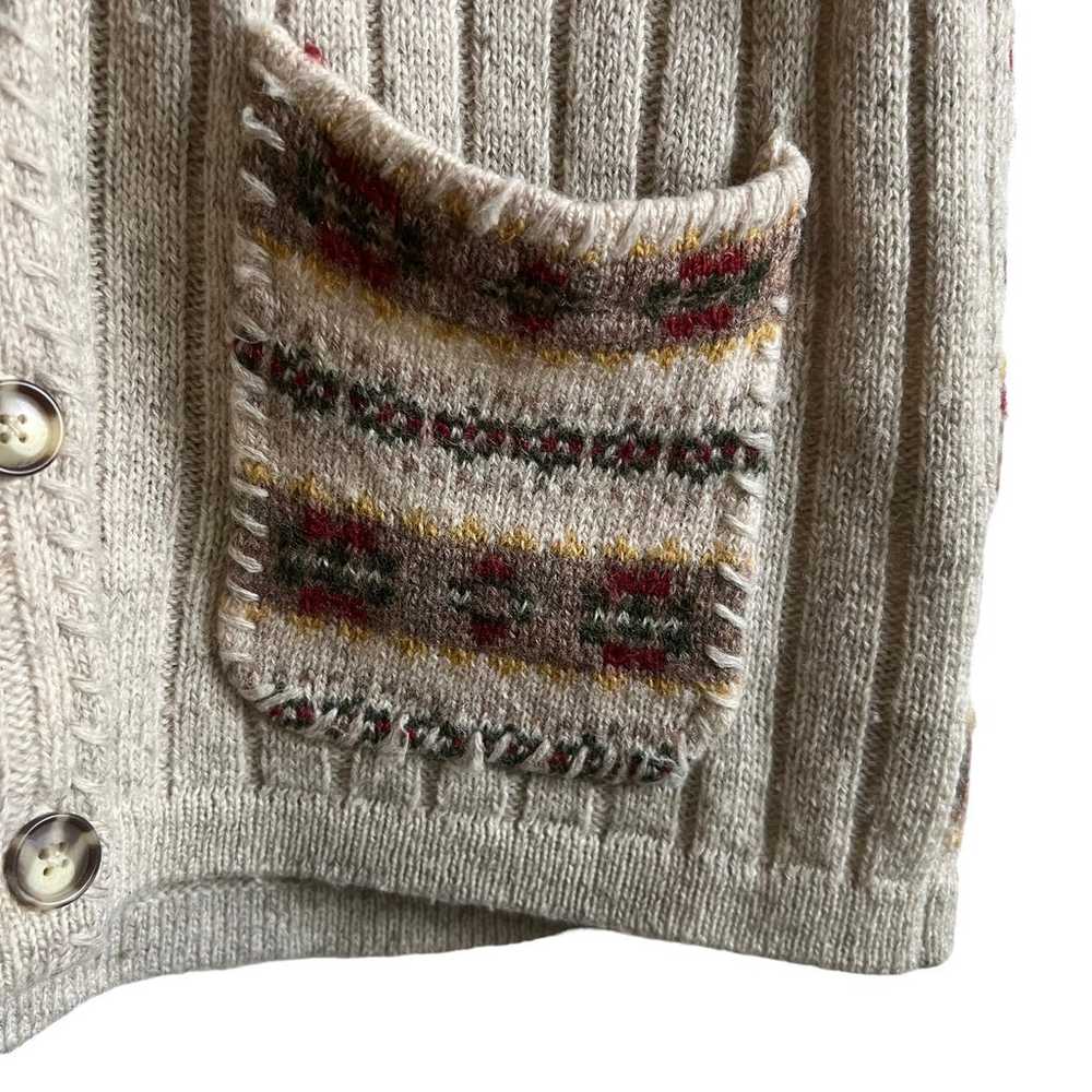 Eddie Bauer Vintage Wool Sweater Vest Size Medium - image 4