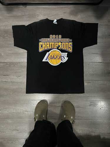 L.A. Lakers × Vintage 2010 Los Angeles Lakers Cham