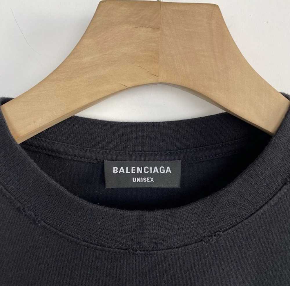 Balenciaga Balenciaga FW22 Hand-printed Logo Shor… - image 4