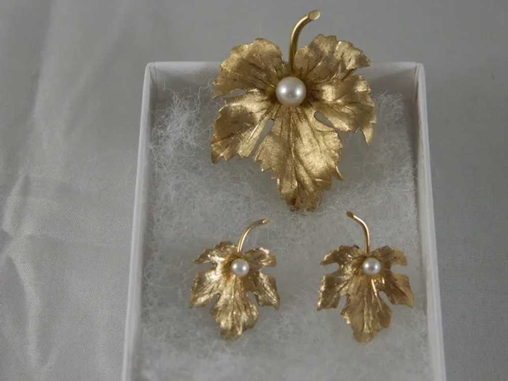 Vintage 1960's 14 K Yellow Gold Maple Leaf Brooch… - image 10