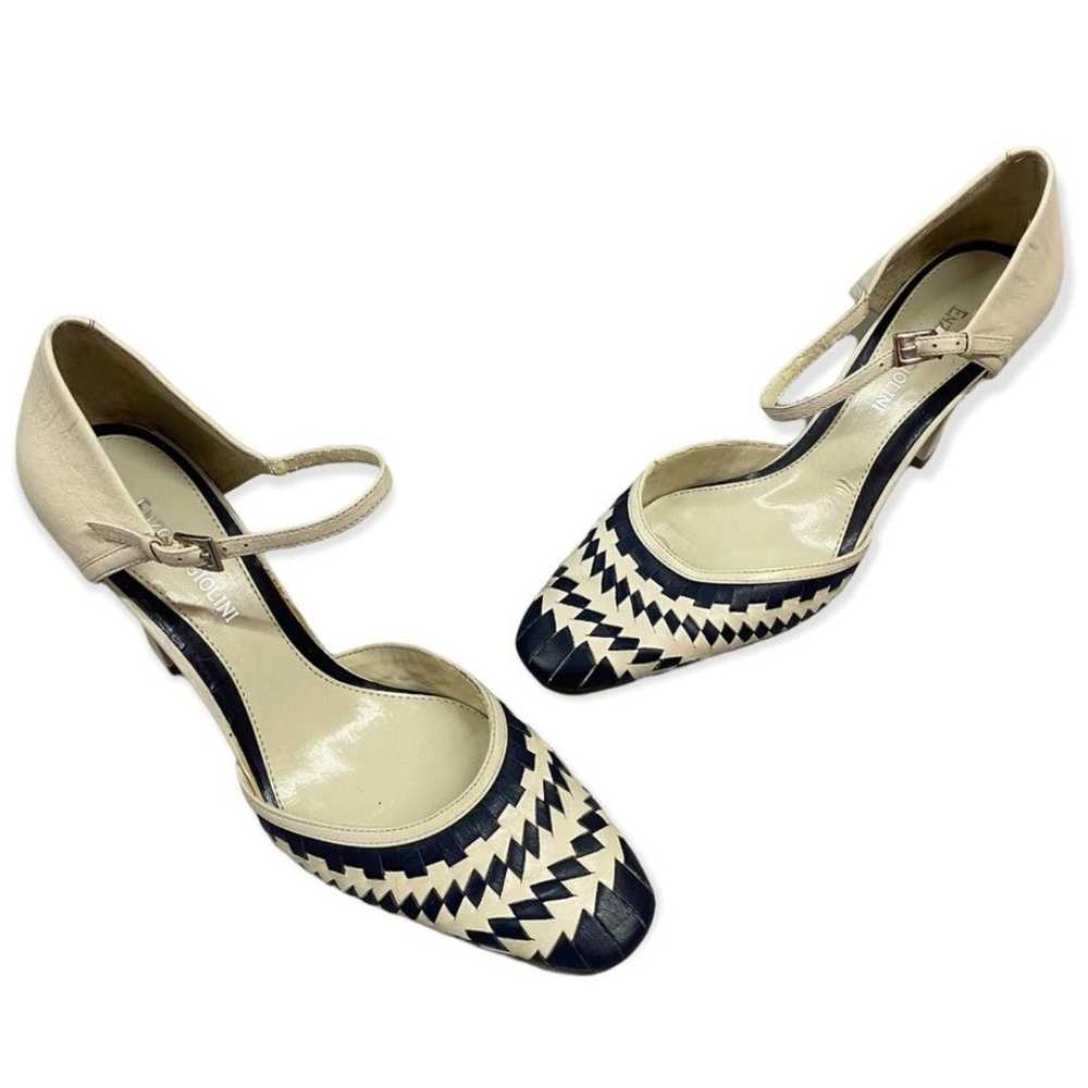 Enzo Angiolini - Leather - Cream & Navy - Closed … - image 2