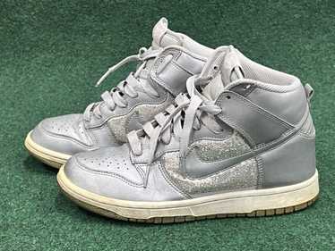 Nike dunk high tops gs strawberry hotsell shortcake green white