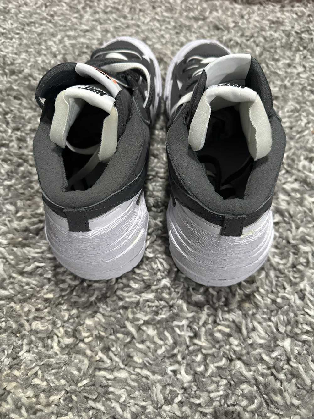 Nike × Sacai Nike Blazer Low Sacai Iron Grey - image 5