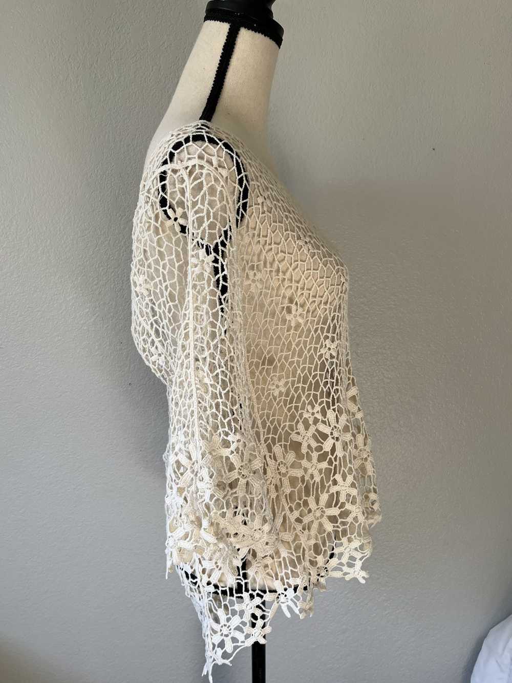 Other Y2K Women White Crochet Flower Top Size Med… - image 3