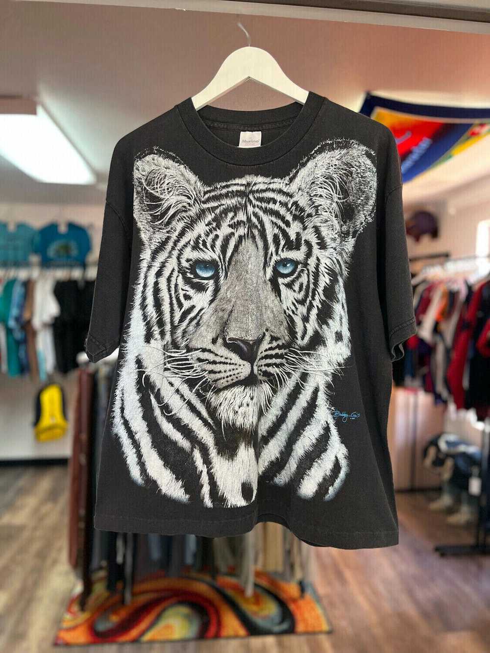 Vintage Vintage 1997 Bobby G White Tiger T-shirt … - image 1