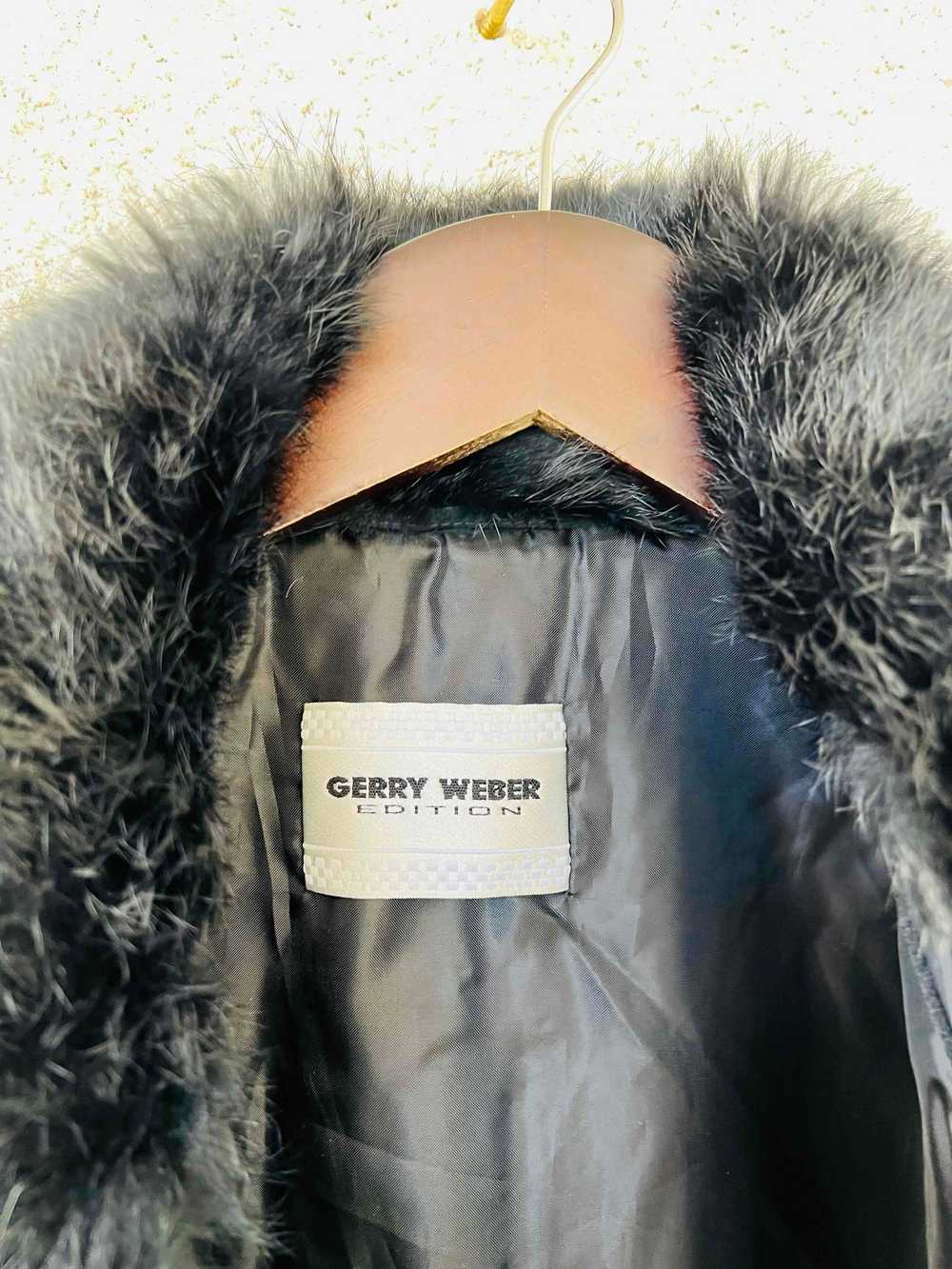 Fitted down jacket - Vintage Gerry Weber fitted d… - image 3