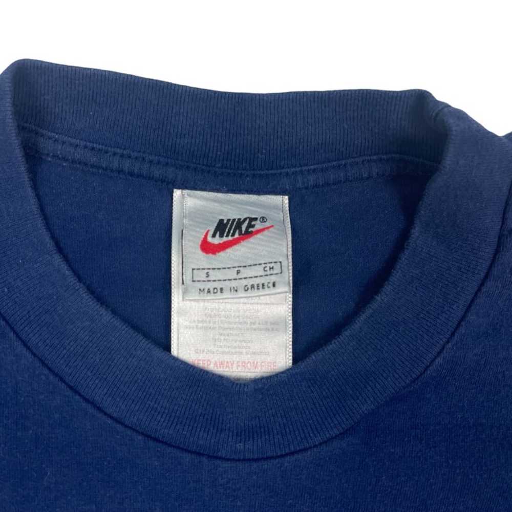 Vintage Nike Graphic tshirt size Small - image 3