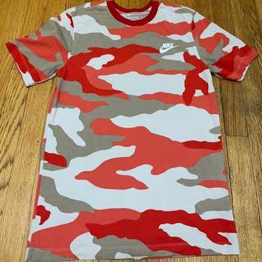 Lululemon Men's Gray Camouflage Camo Activewear Short Sleeve T