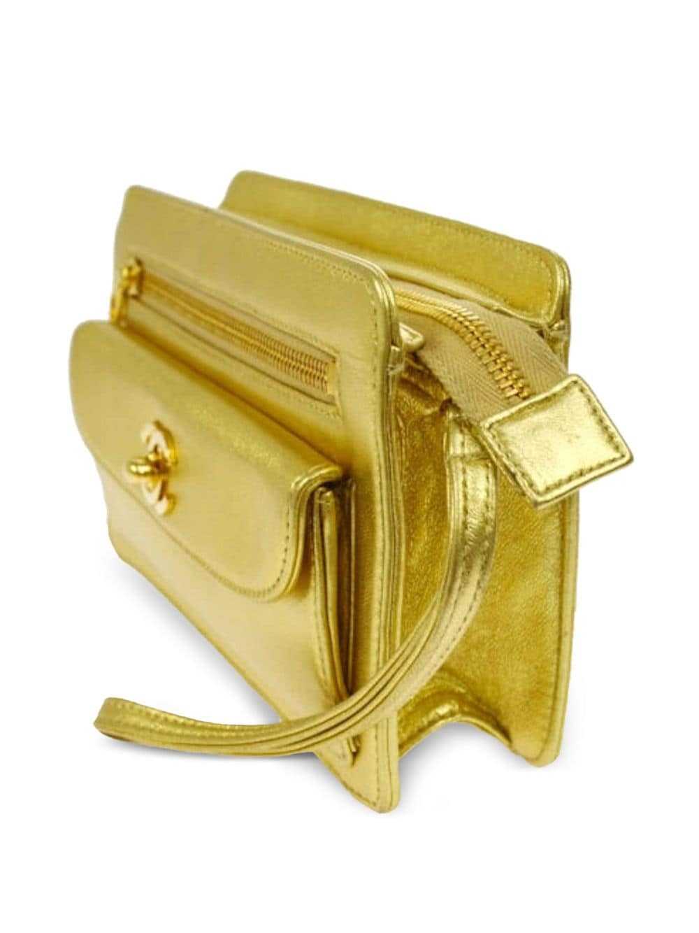 CHANEL Pre-Owned 1997 CC clutch bag - Gold - image 3