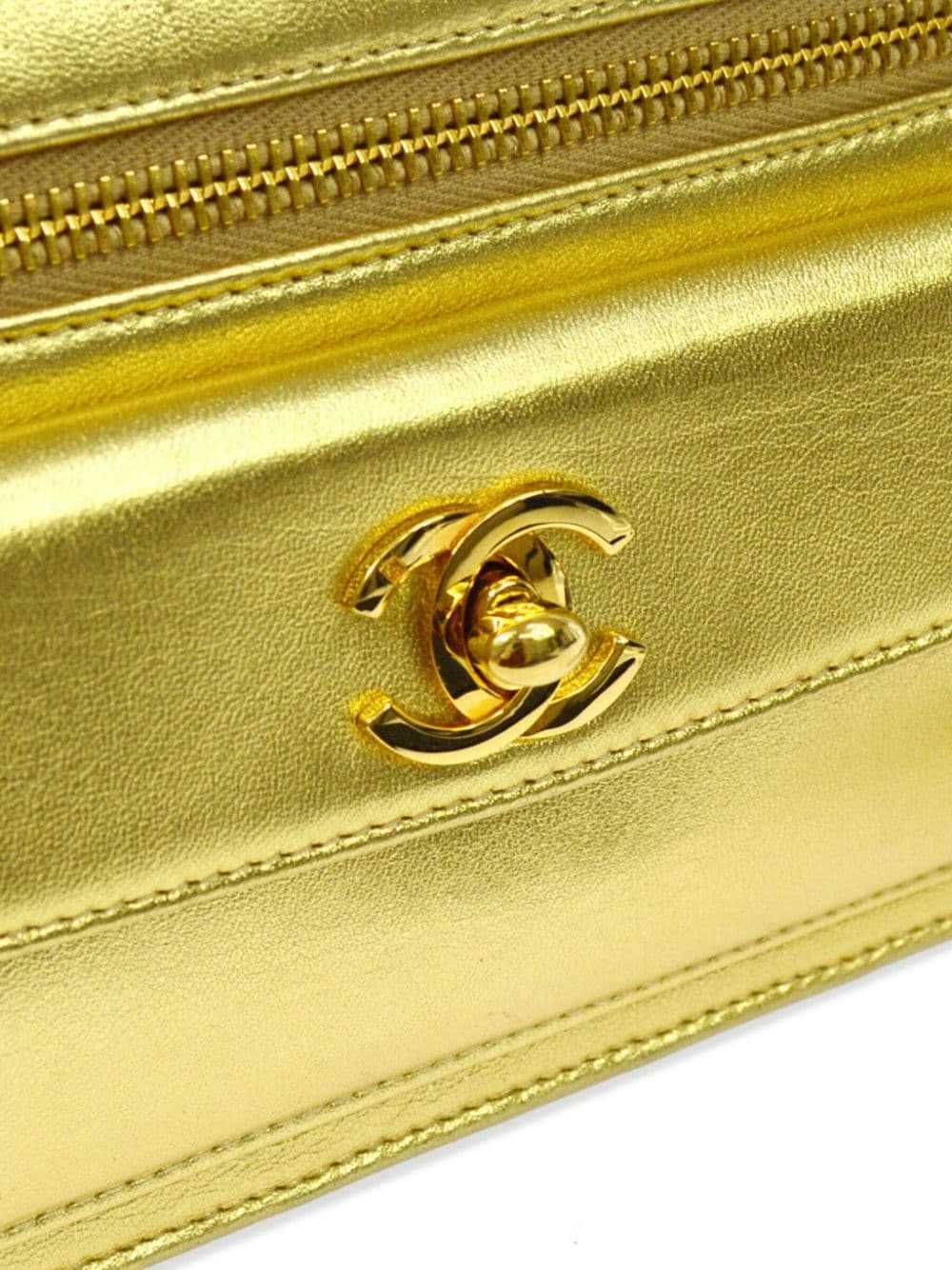 CHANEL Pre-Owned 1997 CC clutch bag - Gold - image 4