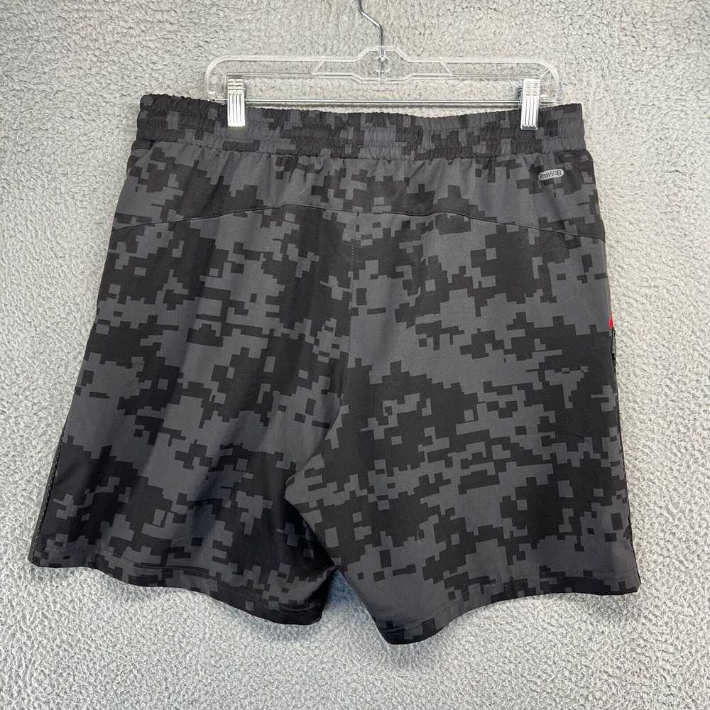 Spyder Spyder Shorts Large Black Gray Red Digital… - image 7