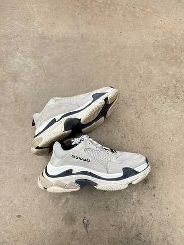 Balenciaga triple s sale beige black