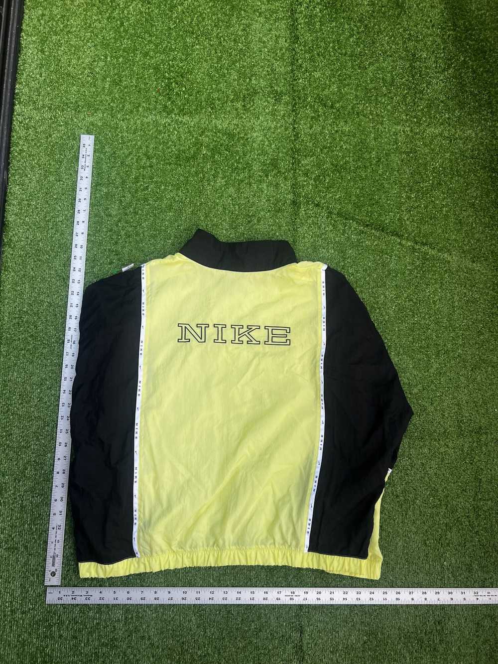 Nike Vintage Nike Neon Green Black Windbreaker - image 2