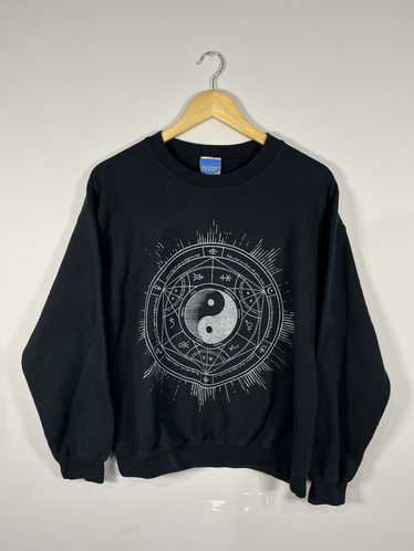 Vintage × Zodiac black crewneck ying yang astral c