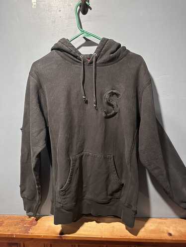 Supreme tonal discount s logo hoodie