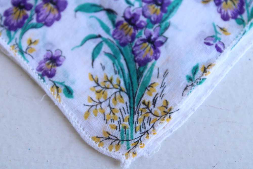 Vintage Handkerchief, Purple Floral Print on Whit… - image 4