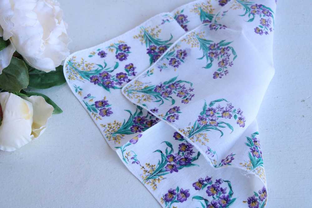 Vintage Handkerchief, Purple Floral Print on Whit… - image 8