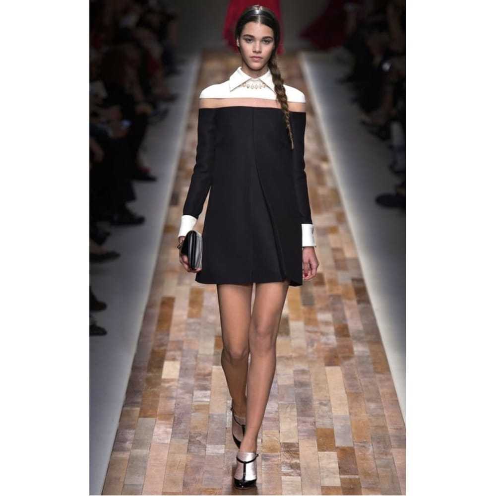 Valentino Garavani Wool mid-length dress - image 3