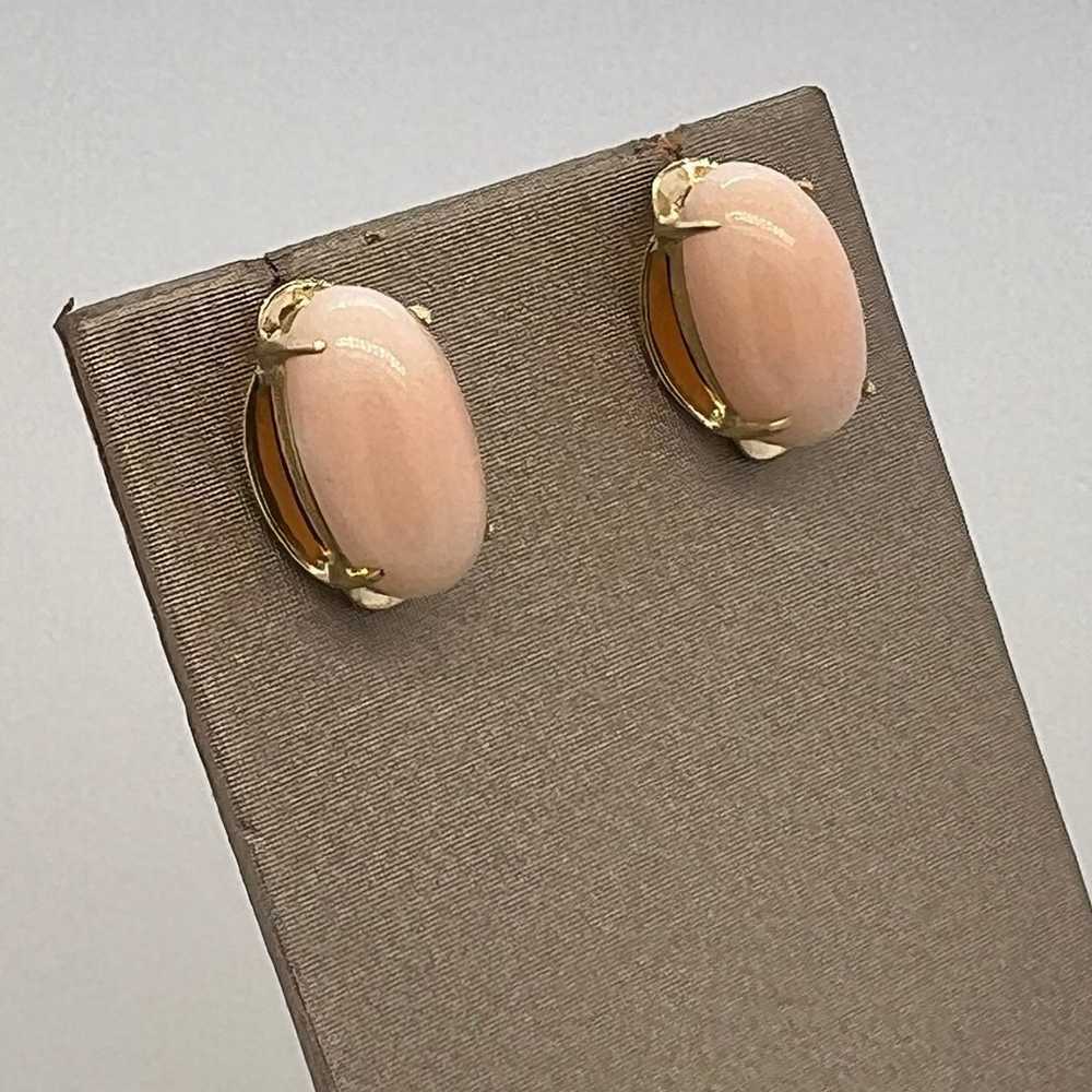 Vintage 14k Yellow Gold Oval Shape Coral Stud Ear… - image 1