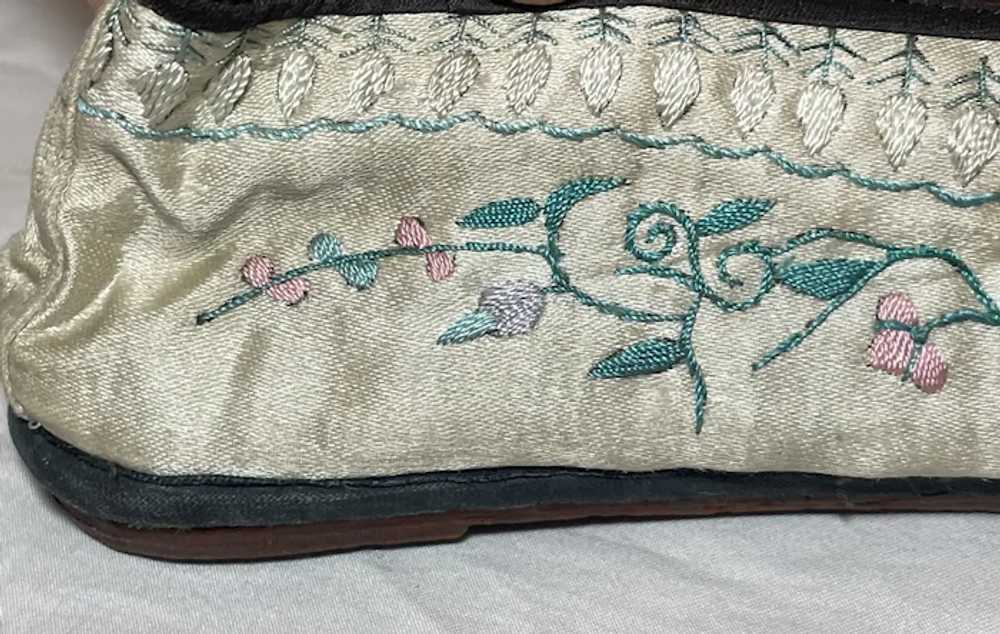 Antique handmade Chinese embroidered silk needlep… - image 5